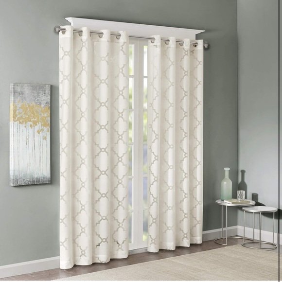 Madison Park Eden Semi-Sheer Grommet 2-Panel Curtain Set - Picture 3 of 6